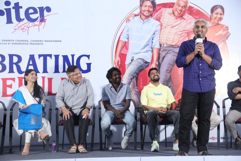 writer-padmabhushan-success-celebrations-16.jpg
