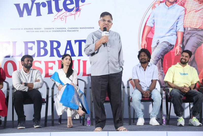 writer-padmabhushan-success-celebrations-18.jpg