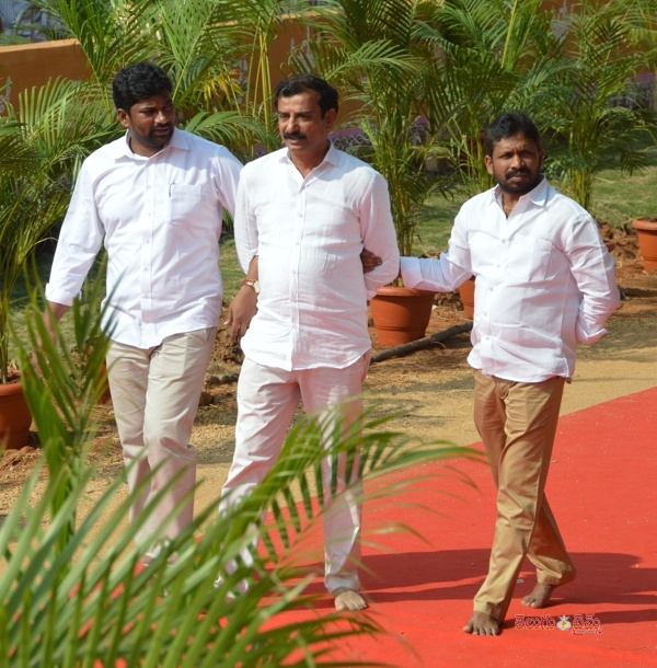 yagam-1-9-1450865219.jpg