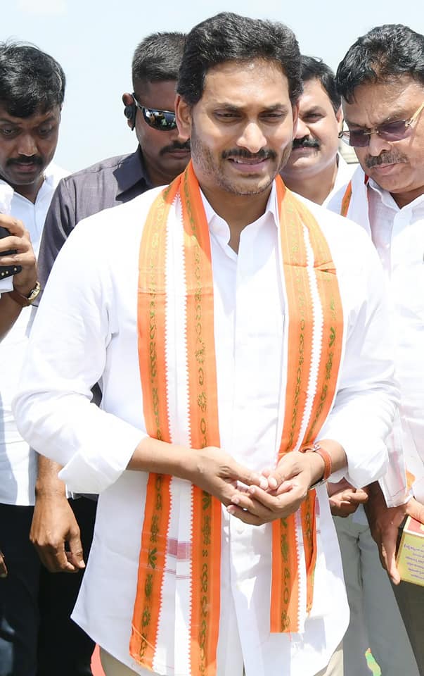 ys-jagan-foundation-stone-for-ramayapatnam-port-8.jpg