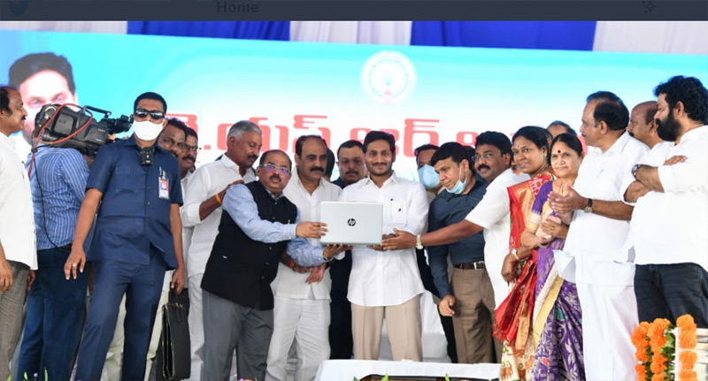 YS Jagan Launches YSR Asara Second Phase