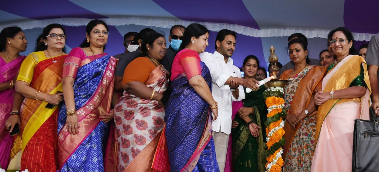 ys-jagan-participates-womens-day-celebrations-8.jpg