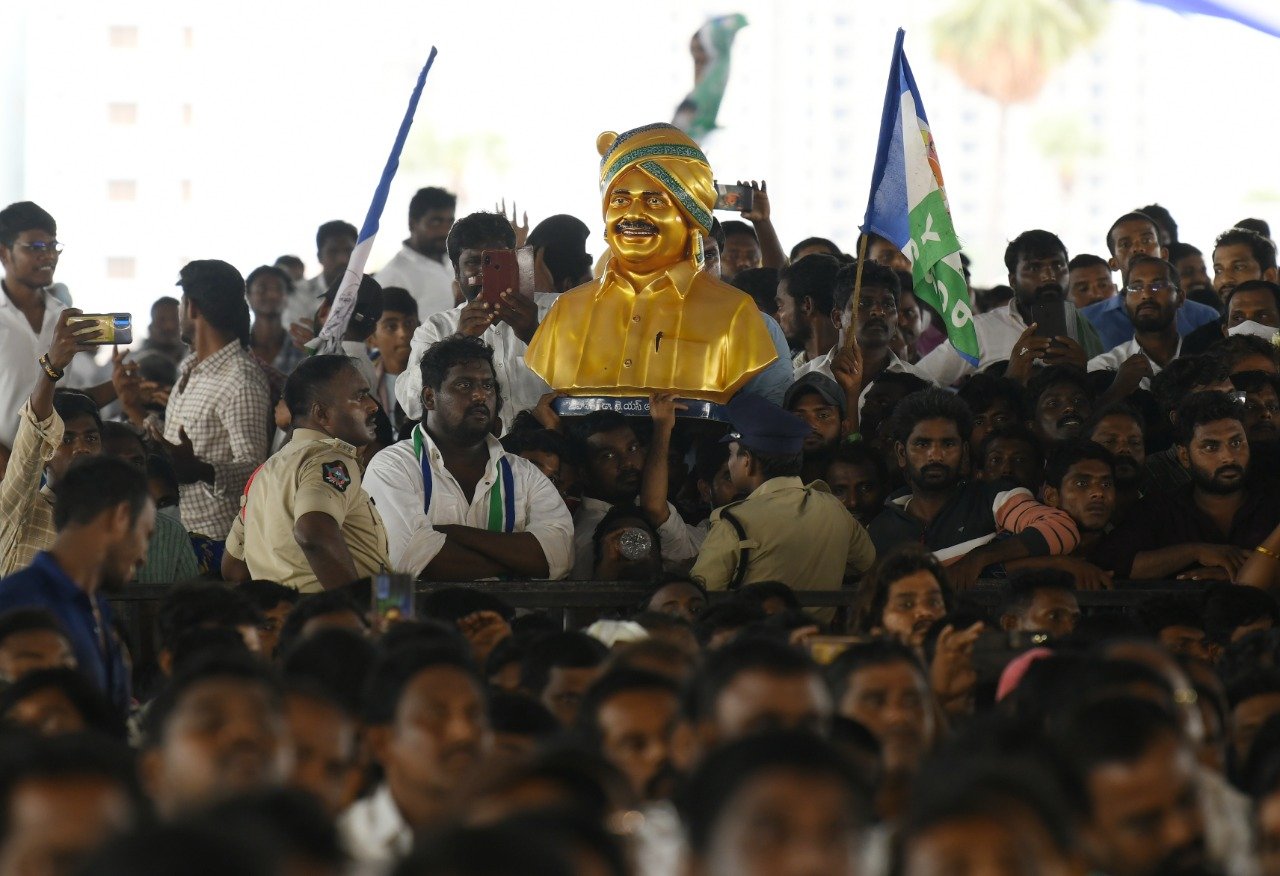 ysrcp-plenary-meeting-2022-day-2-4.jpg