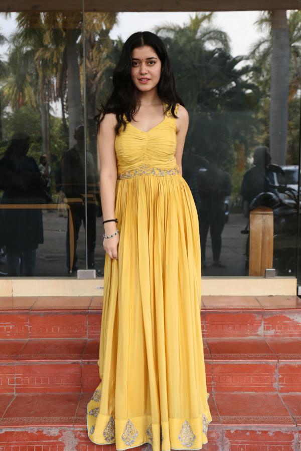 aishwarya-sharma-stills-10.jpg