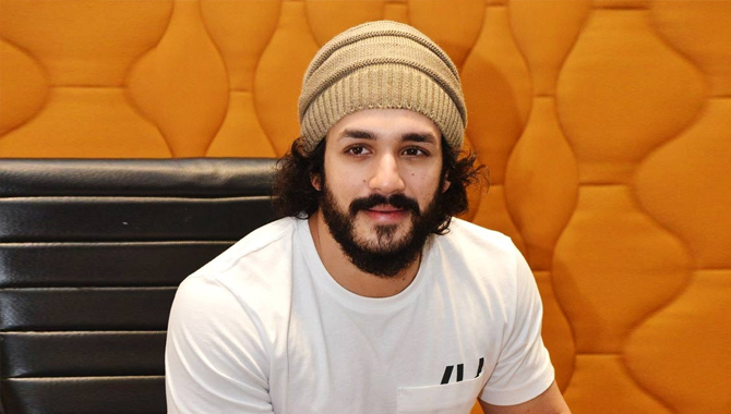 Akhil6: ఈ ఇయ‌ర్ లోనే ఫ్యాన్స్ కు స‌ర్‌ప్రైజ్ ఇవ్వ‌నున్న అఖిల్