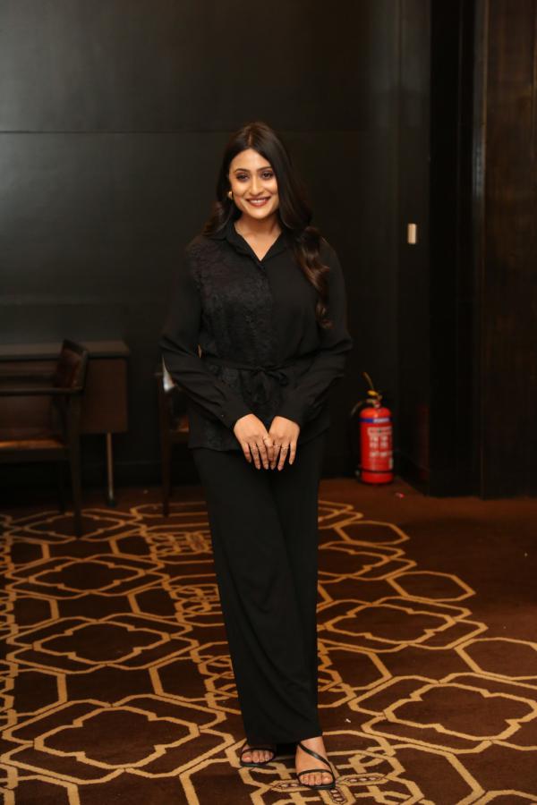 amrutha-iyenger-stills-11.jpg