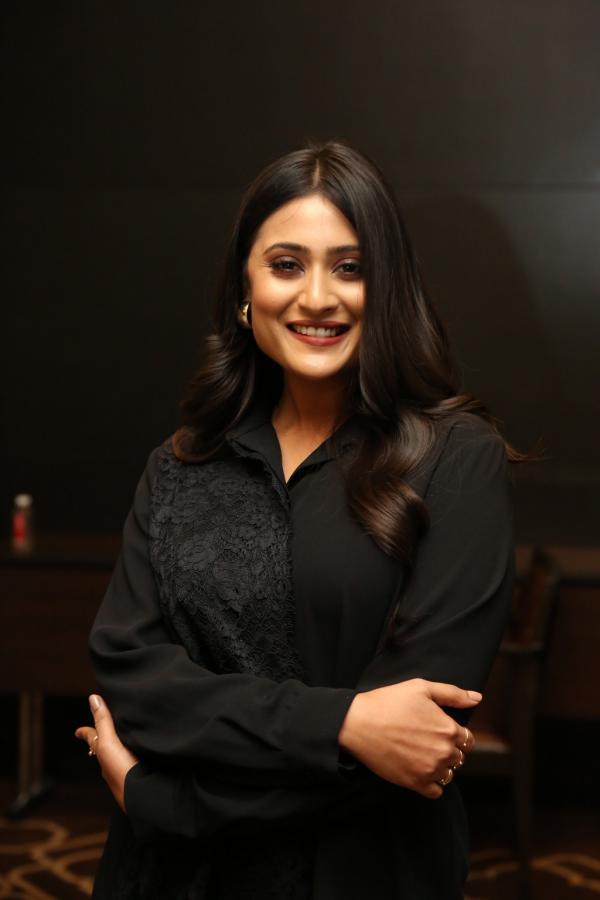 amrutha-iyenger-stills-4.jpg