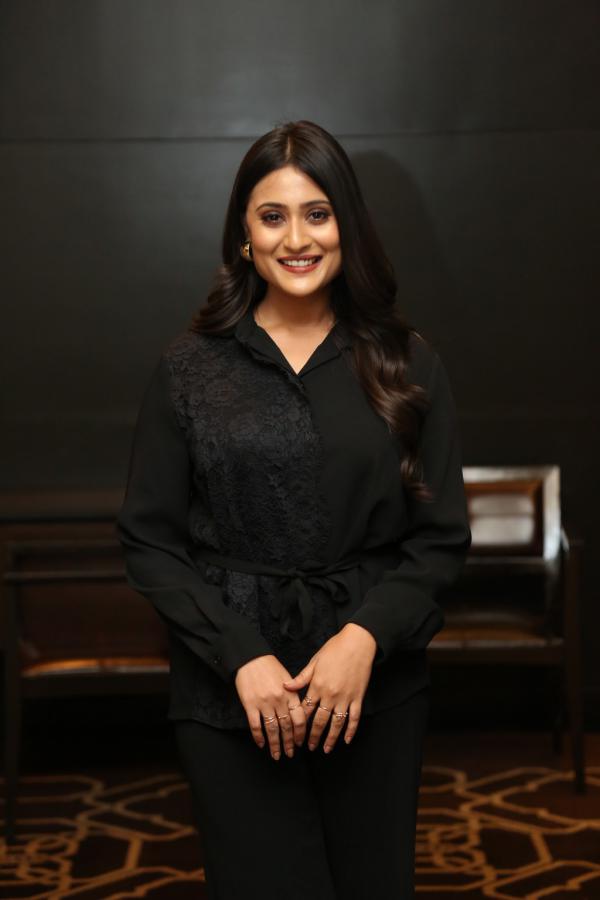 amrutha-iyenger-stills-7.jpg