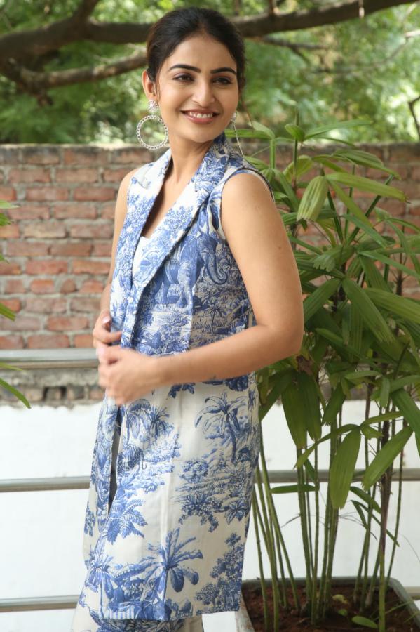 ananya-nagalla-stills-6-26.jpg