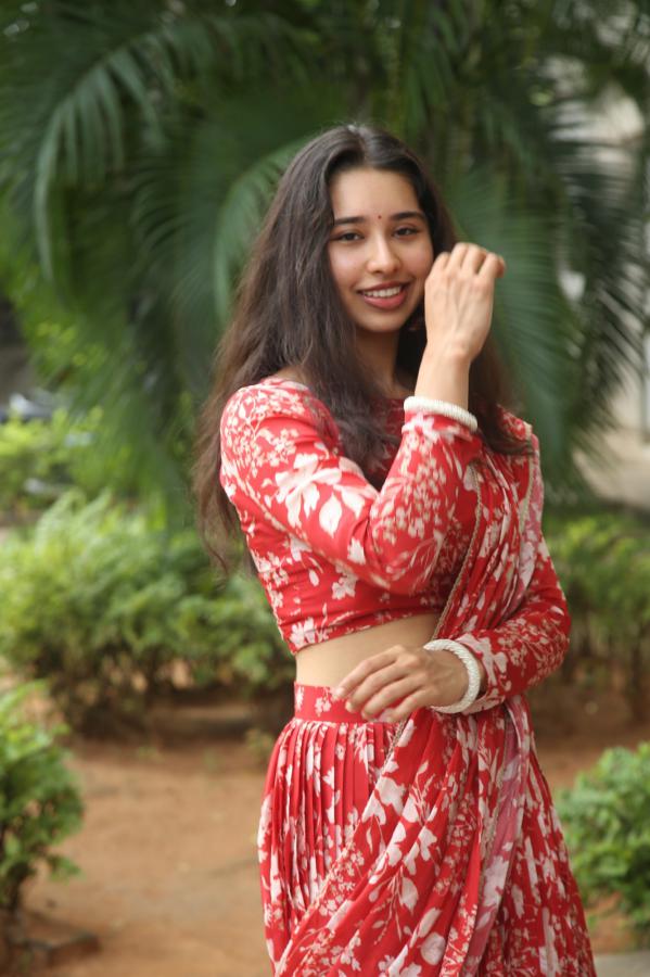 ananya-stills-2-10.jpg