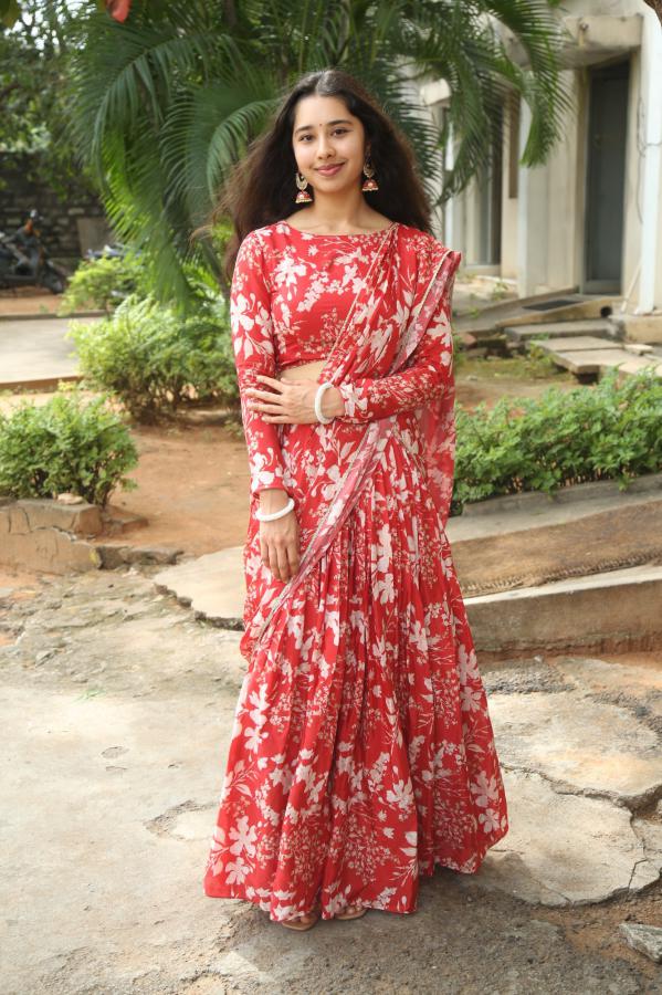 ananya-stills-2-2.jpg