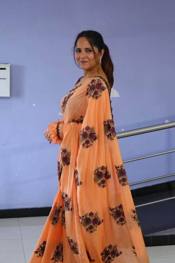 anasuya-stills-5-16.jpg