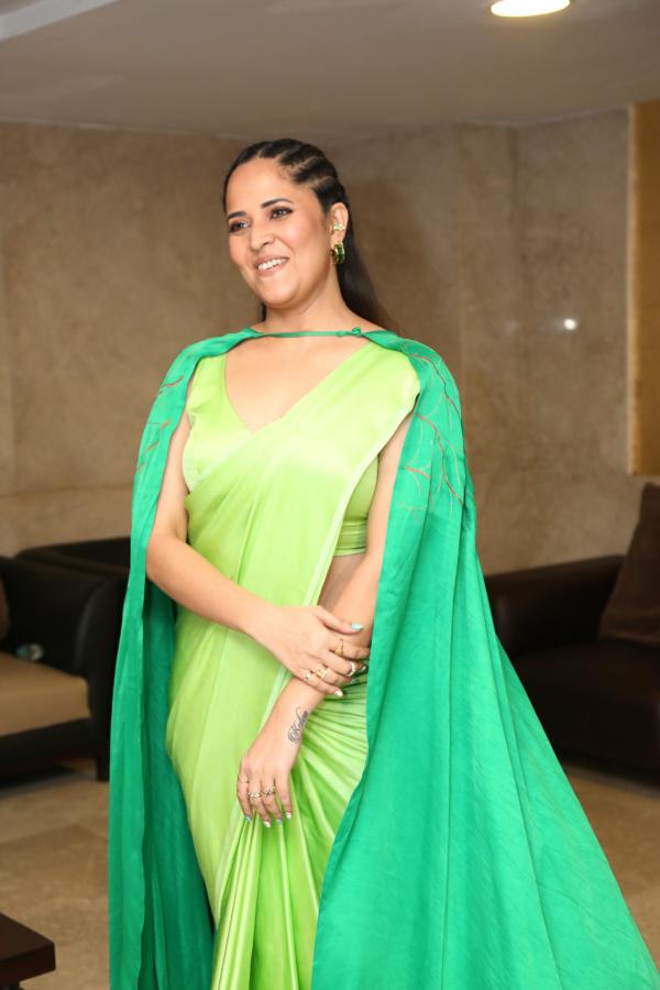 anasuya-stills-6-9.jpg