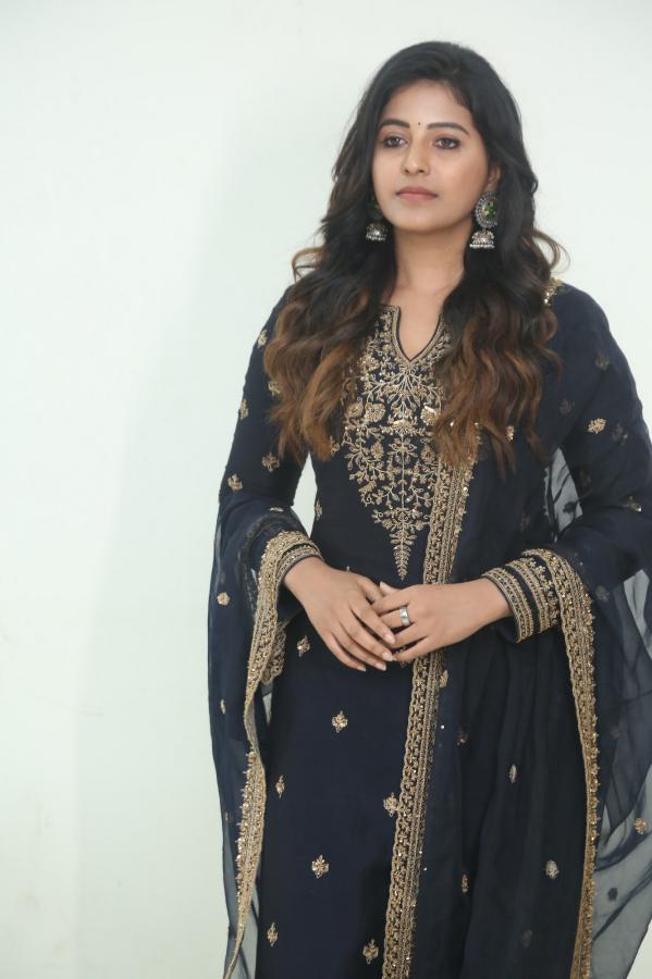 anjali-stills-7-12.jpg