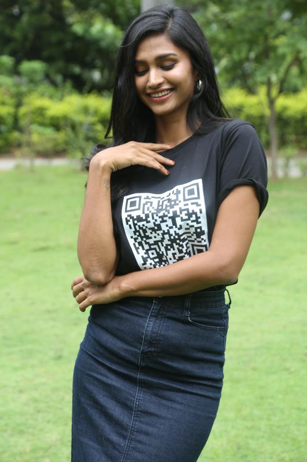 anusha-krishna-stills-3.jpg