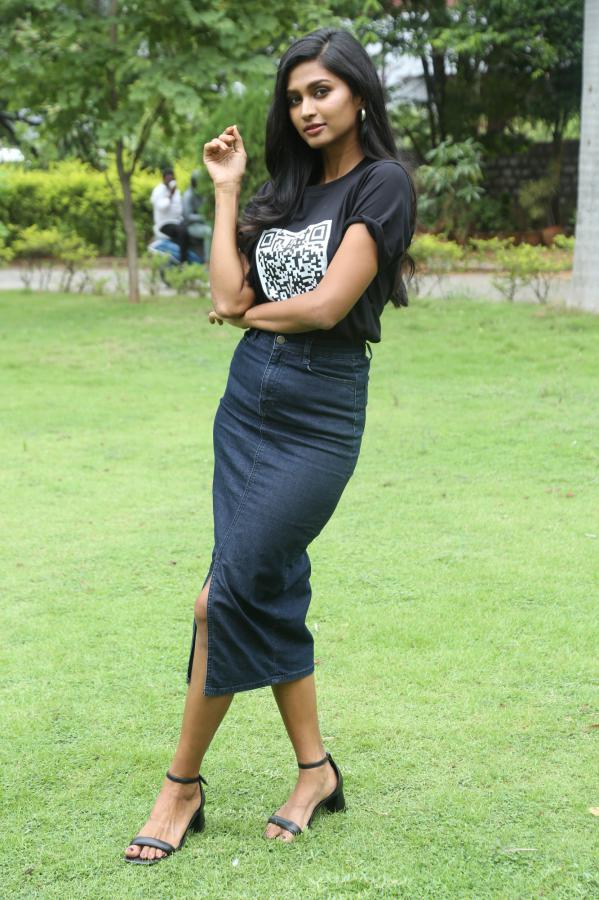 anusha-krishna-stills-5.jpg