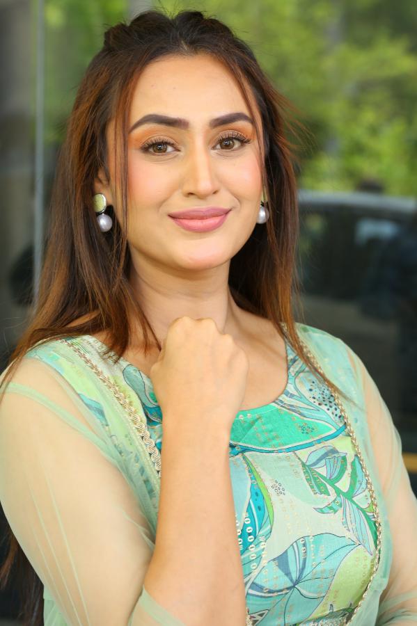 archana-ayyar-stills-9.jpg