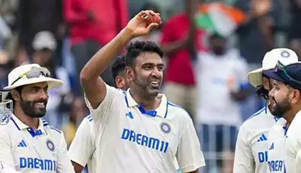 R Ashwin: వంద టెస్ట్ లు ఆడినా కెప్టెన్ లు కాని క్రికెటర్లు వీళ్ళే