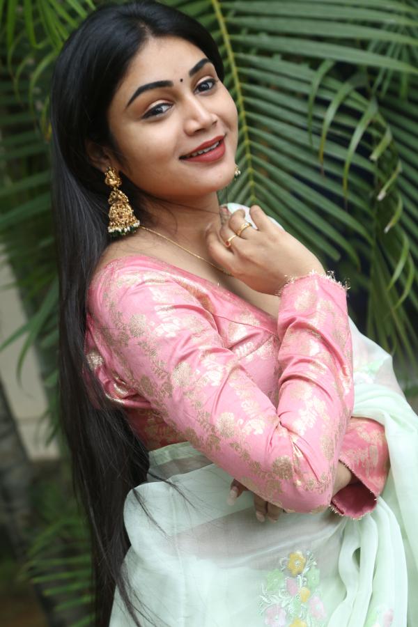 bramarambika-stills-10.jpg