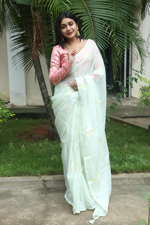 bramarambika-stills-3.jpg