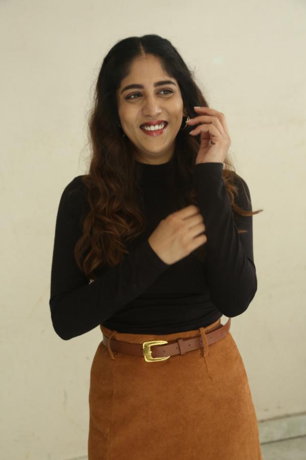 chandhini-chowdary-stills-3-20.jpg