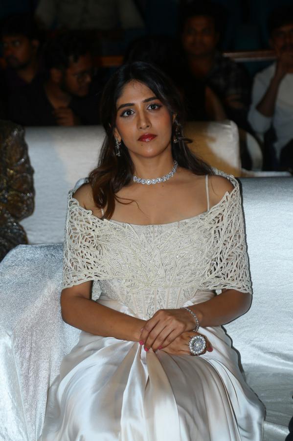 chandini-chowdary-stills-3-14.jpg