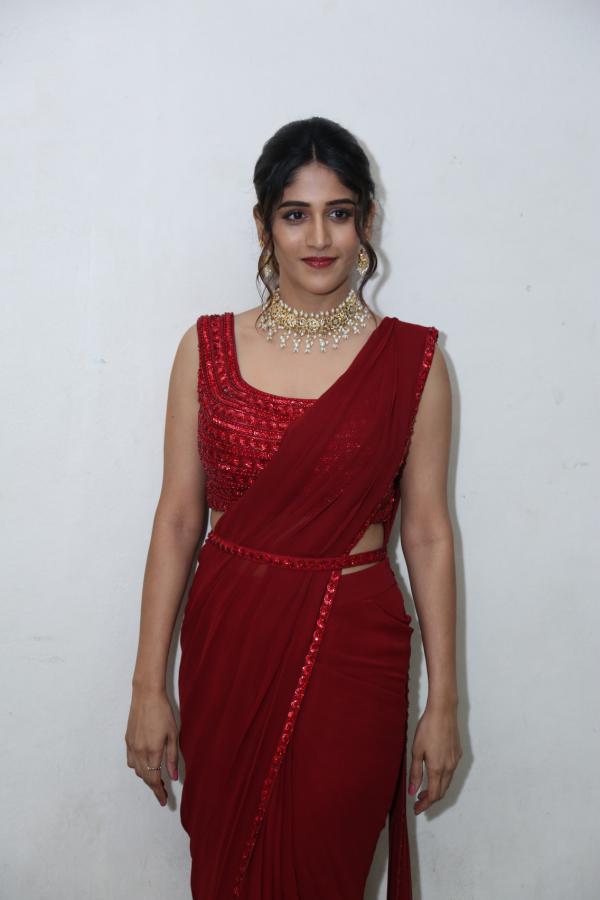 chandini-chowdary-stills-4-3.jpg