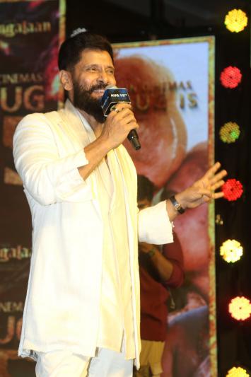 chiyan-vikram-stills-15.jpg