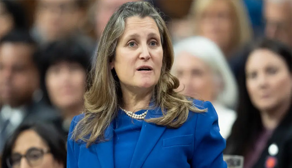 Trudeau: ట్రూడోకు షాక్ ఇచ్చిన ఉప ప్రధాని Trudeau: ట్రూడోకు షాక్ ఇచ్చిన ఉప ప్రధాని