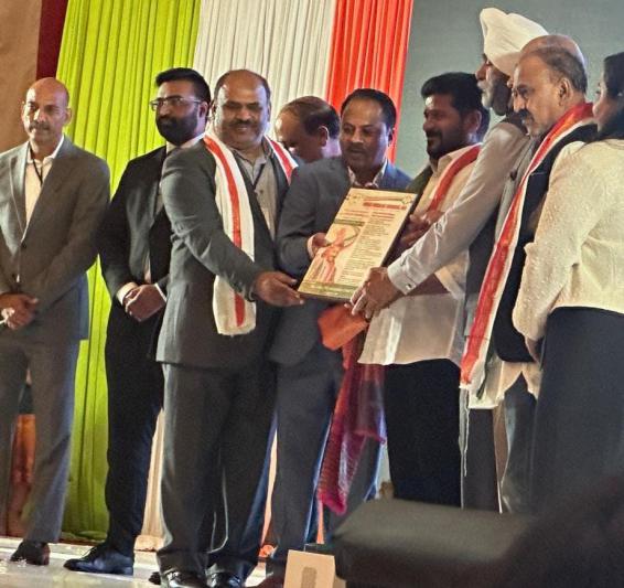 cm-revanth-meeting-with-nris-in-new-jersey-10.jpg