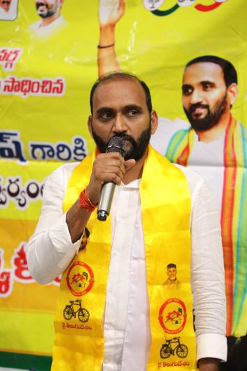 congratulatory-meeting-for-mla-kakarla-suresh-17.jpg
