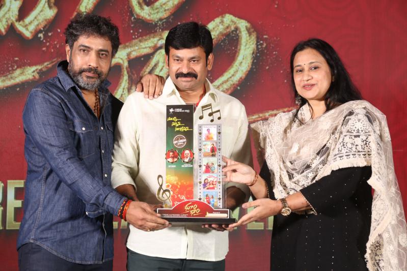 dhum-dham-movie-pre-release-12.jpg