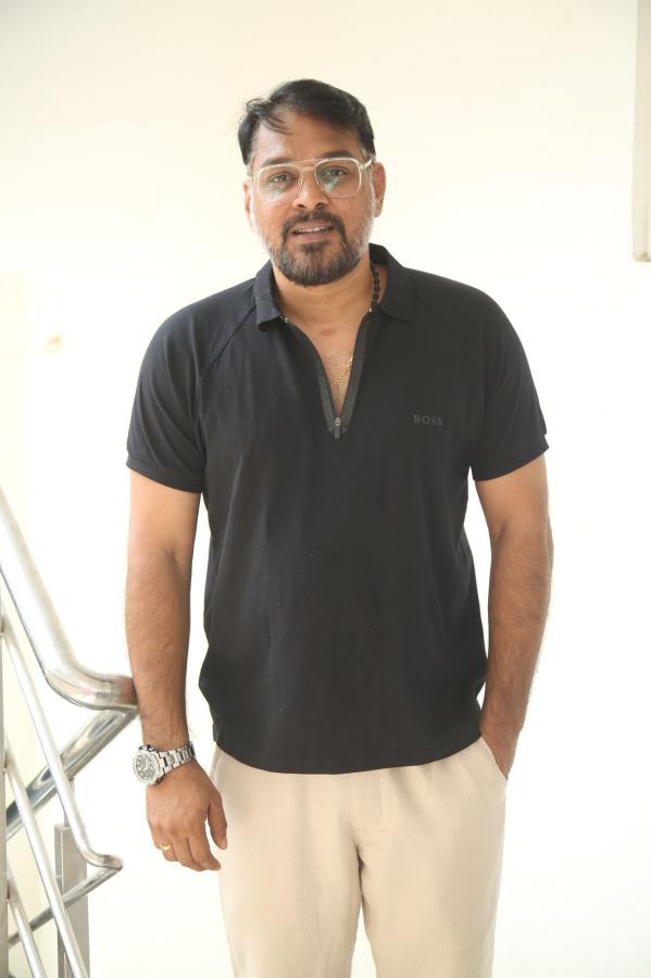 director-eswar-karthik-interview-1.jpg