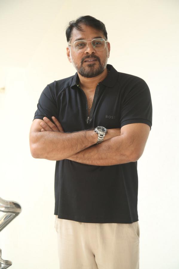 director-eswar-karthik-interview-2.jpg