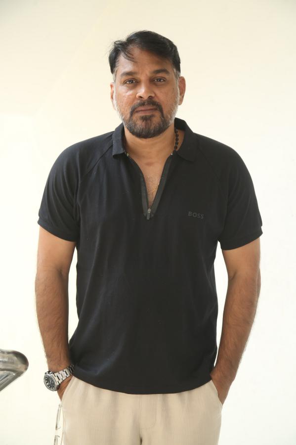 director-eswar-karthik-interview-7.jpg