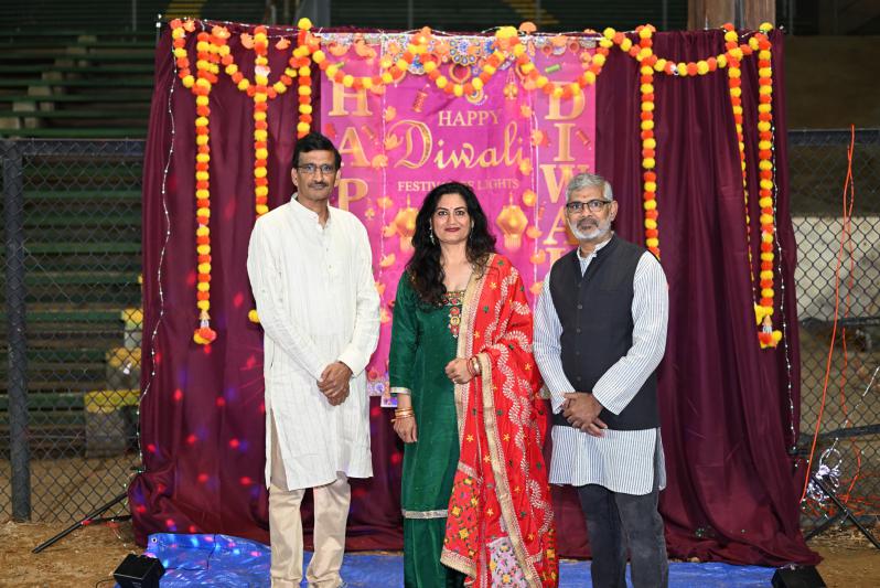 diwali-celebrations-at-the-city-of-folsom-14.jpg