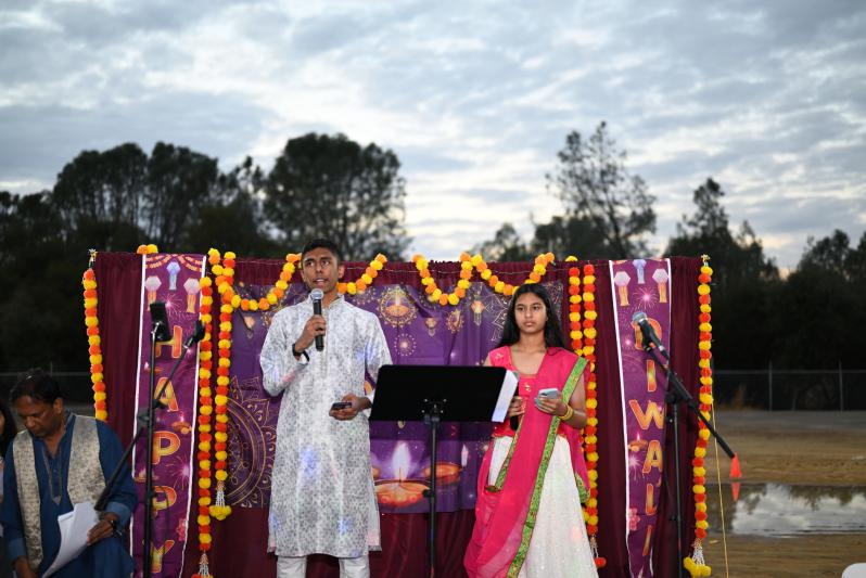 diwali-celebrations-at-the-city-of-folsom-9.jpg