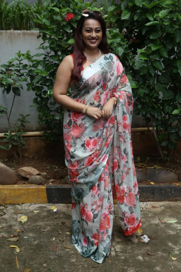 ester-stills-2.jpg