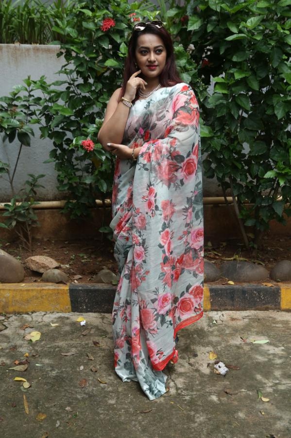 ester-stills-8.jpg