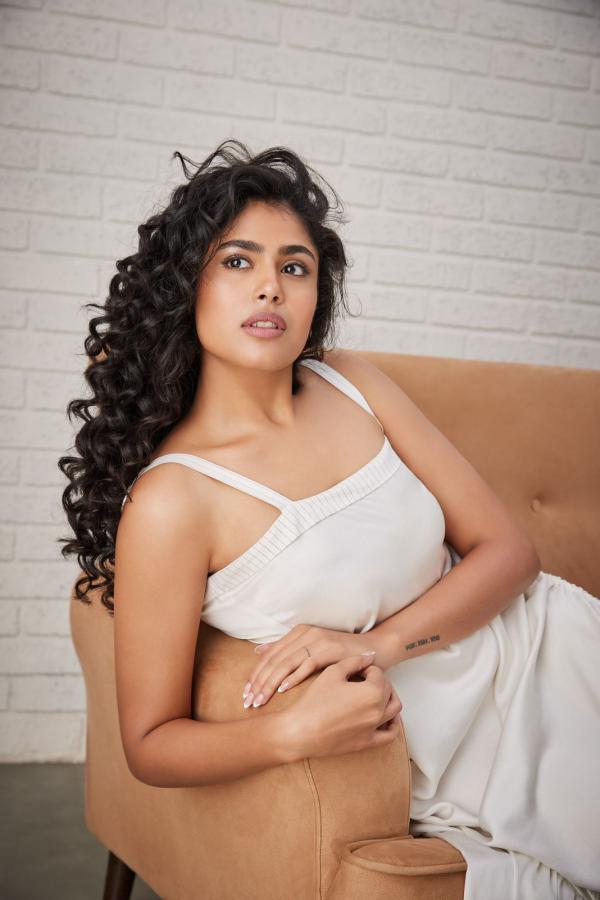Faria Abdullah Stills