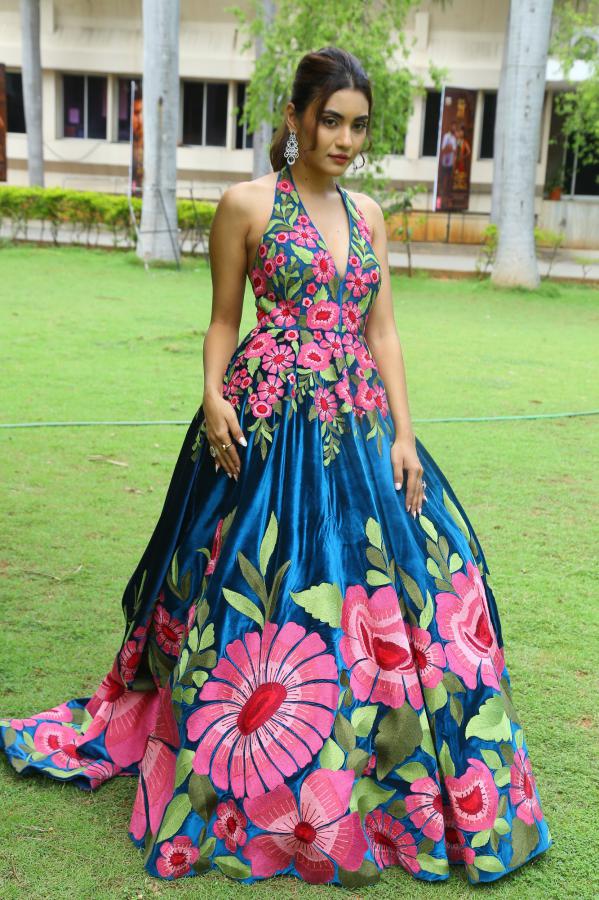 garima-chouhan-stills-14.jpg