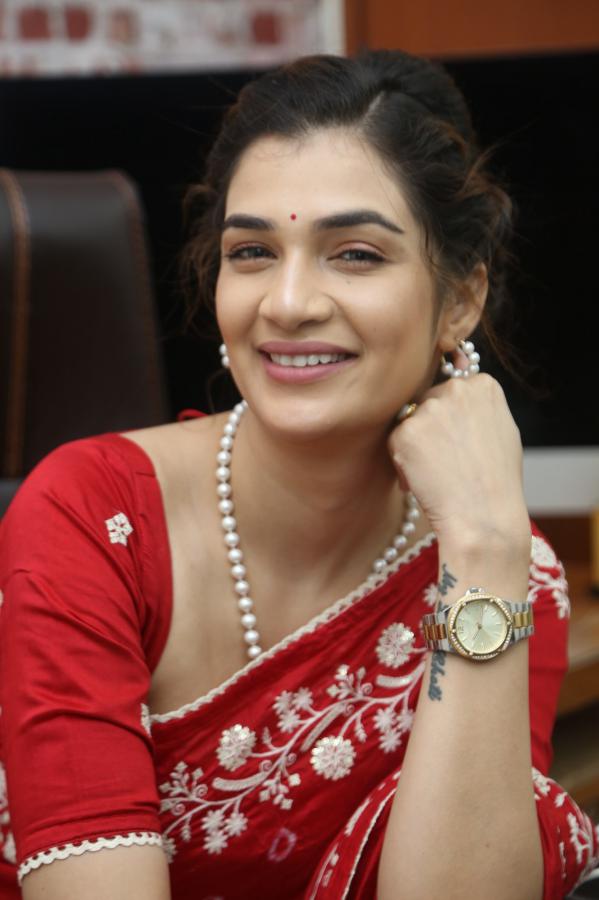 haasini-sudeer-stills-14.jpg