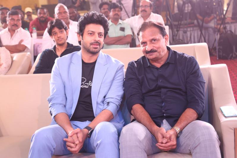 harikatha-movie-trailer-launch-17.jpg