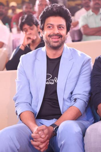 harikatha-movie-trailer-launch-18.jpg