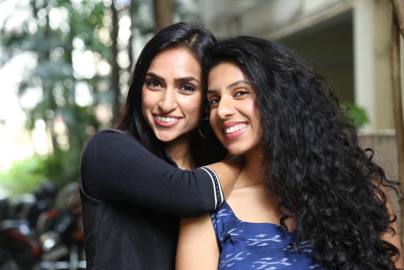 heroines-sravanthi-manasa-interview-13.jpg