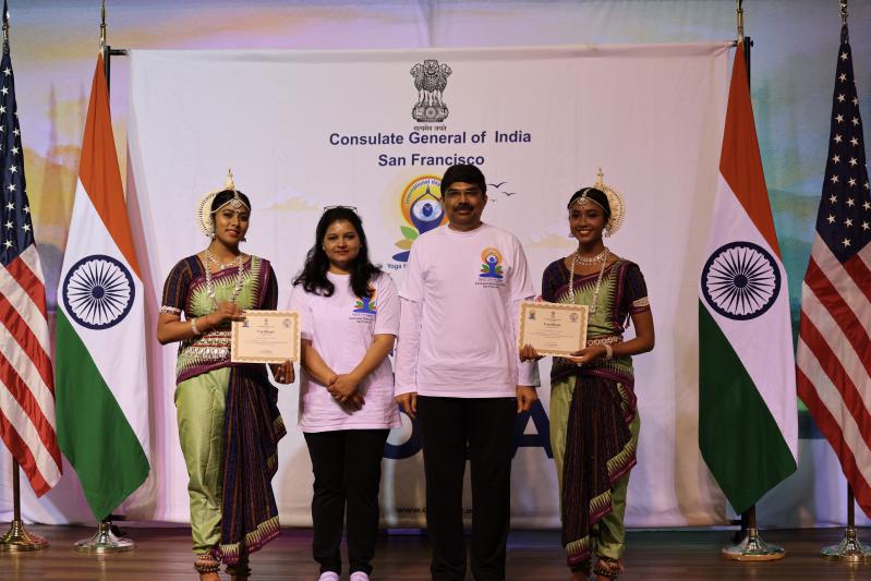 indian-consulate-san-francisco-celebration-yoga-in-fremont-17.jpg