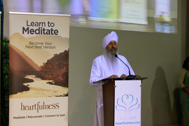 indian-consulate-san-francisco-celebration-yoga-in-fremont-7.jpg