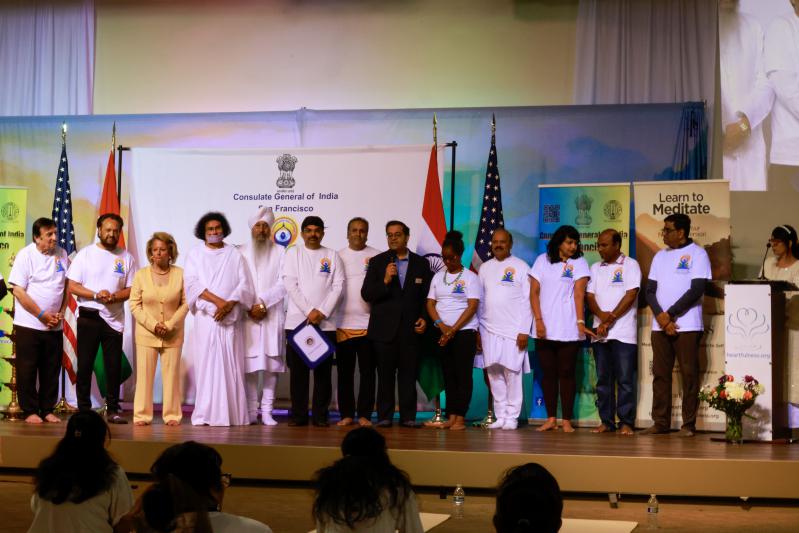 indian-consulate-san-francisco-celebration-yoga-in-fremont-9.jpg