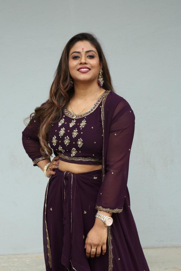 iniya-stills-11.jpg