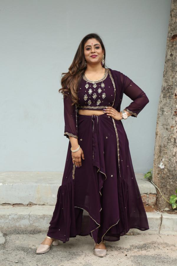 iniya-stills-20.jpg